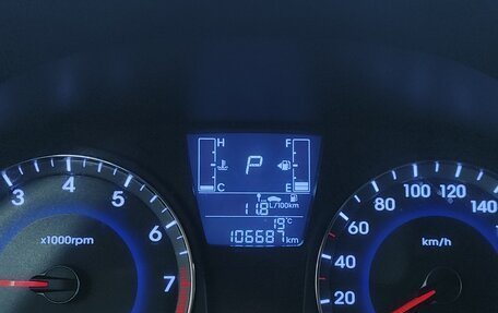 Hyundai Solaris II рестайлинг, 2016 год, 927 000 рублей, 11 фотография