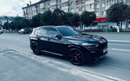 BMW X5, 2019 год, 5 800 000 рублей, 2 фотография