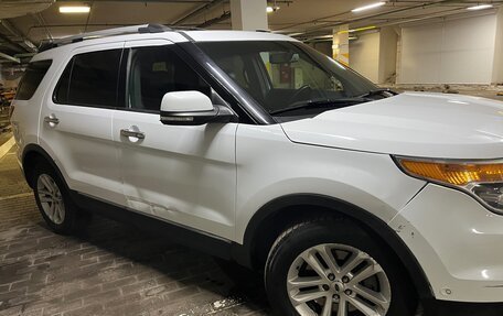 Ford Explorer VI, 2013 год, 1 450 000 рублей, 2 фотография