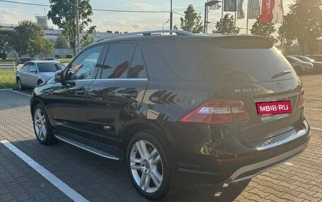 Mercedes-Benz M-Класс, 2013 год, 2 100 000 рублей, 4 фотография