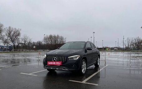 Mercedes-Benz GLA, 2021 год, 4 190 000 рублей, 3 фотография