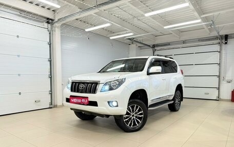 Toyota Land Cruiser Prado 150 рестайлинг 2, 2012 год, 3 199 000 рублей, 1 фотография