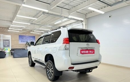 Toyota Land Cruiser Prado 150 рестайлинг 2, 2012 год, 3 199 000 рублей, 4 фотография