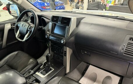 Toyota Land Cruiser Prado 150 рестайлинг 2, 2012 год, 3 199 000 рублей, 13 фотография