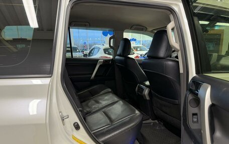 Toyota Land Cruiser Prado 150 рестайлинг 2, 2012 год, 3 199 000 рублей, 17 фотография