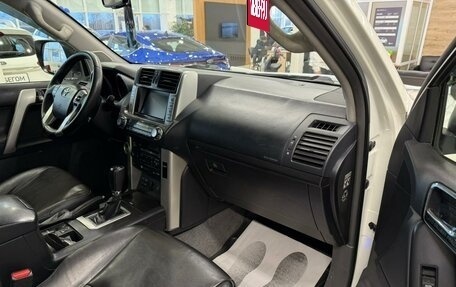 Toyota Land Cruiser Prado 150 рестайлинг 2, 2012 год, 3 199 000 рублей, 12 фотография