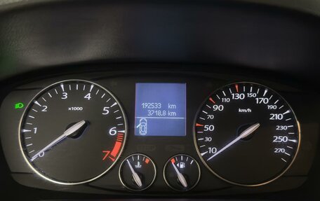 Renault Latitude I, 2013 год, 1 042 000 рублей, 13 фотография