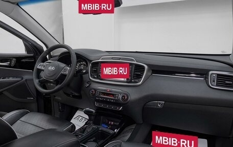 KIA Sorento III Prime рестайлинг, 2018 год, 2 699 000 рублей, 7 фотография