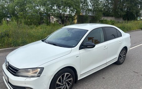 Volkswagen Jetta VI, 2017 год, 850 000 рублей, 2 фотография