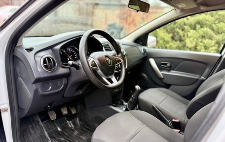 Renault Sandero II рестайлинг, 2018 год, 889 000 рублей, 23 фотография