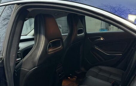 Mercedes-Benz CLA, 2018 год, 1 700 000 рублей, 8 фотография