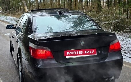 BMW 5 серия, 2006 год, 1 025 000 рублей, 3 фотография