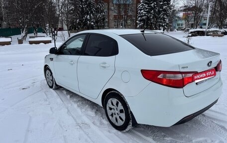 KIA Rio III рестайлинг, 2013 год, 830 000 рублей, 5 фотография