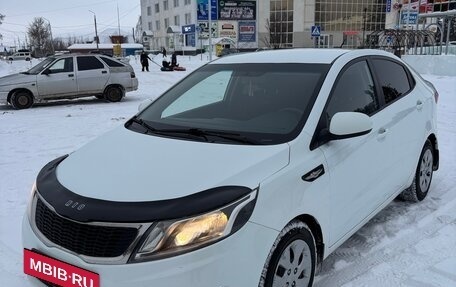 KIA Rio III рестайлинг, 2013 год, 830 000 рублей, 7 фотография