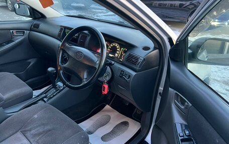 Toyota Corolla, 2003 год, 859 000 рублей, 10 фотография