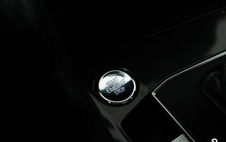 Volkswagen Tiguan II, 2017 год, 2 990 000 рублей, 20 фотография