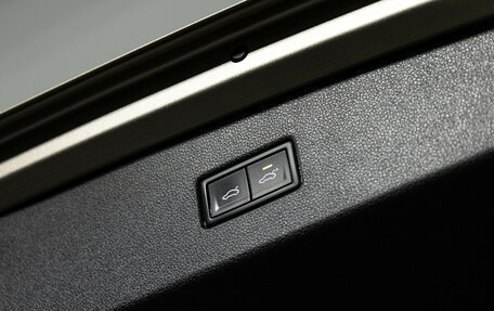 Volkswagen Tiguan II, 2017 год, 2 990 000 рублей, 24 фотография