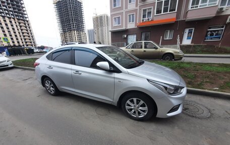 Hyundai Solaris II рестайлинг, 2017 год, 1 200 000 рублей, 6 фотография