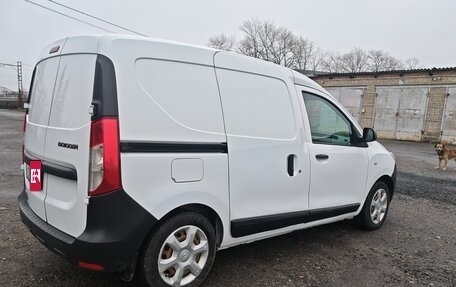 Renault Dokker, 2019 год, 1 200 000 рублей, 3 фотография