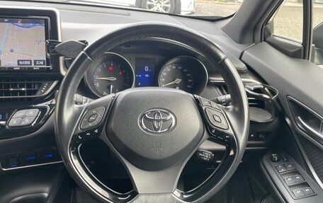 Toyota C-HR I рестайлинг, 2022 год, 1 950 222 рублей, 13 фотография