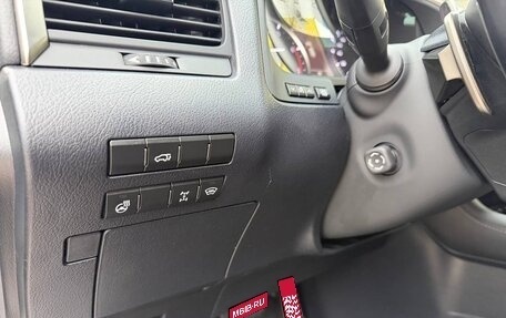 Lexus RX IV рестайлинг, 2021 год, 6 195 000 рублей, 34 фотография