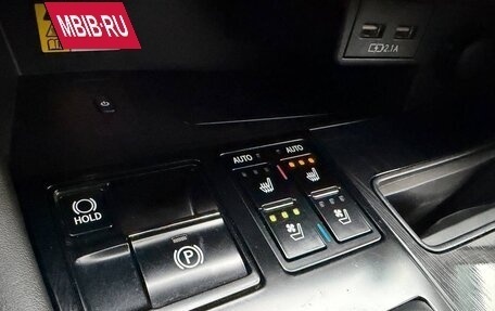 Lexus RX IV рестайлинг, 2021 год, 6 195 000 рублей, 33 фотография