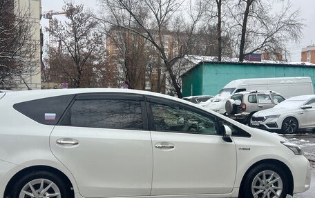 Toyota Prius Alpha I (ZVW40/41), 2017 год, 1 600 000 рублей, 9 фотография