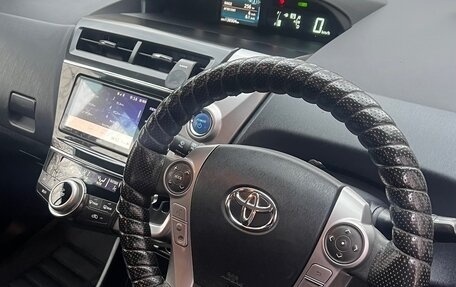 Toyota Prius Alpha I (ZVW40/41), 2017 год, 1 600 000 рублей, 4 фотография