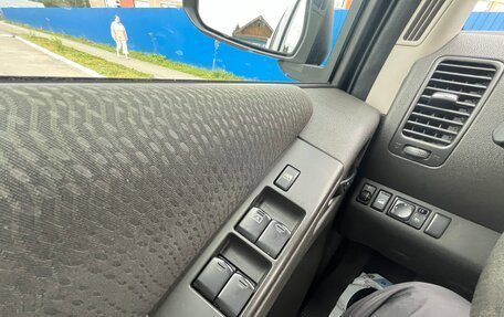 Nissan Pathfinder, 2012 год, 1 750 000 рублей, 11 фотография