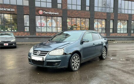 Volkswagen Jetta VI, 2010 год, 175 000 рублей, 2 фотография