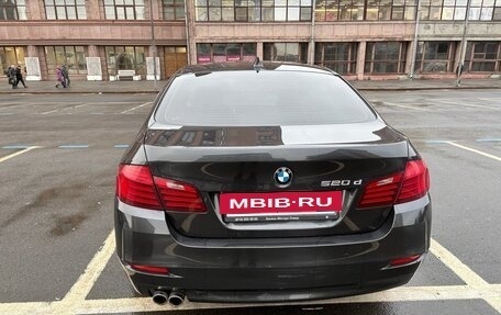 BMW 5 серия, 2013 год, 1 750 000 рублей, 3 фотография
