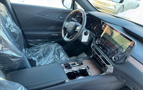 Lexus RX IV рестайлинг, 2025 год, 11 449 900 рублей, 38 фотография