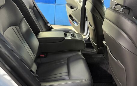 Hyundai Genesis II, 2016 год, 2 400 000 рублей, 11 фотография