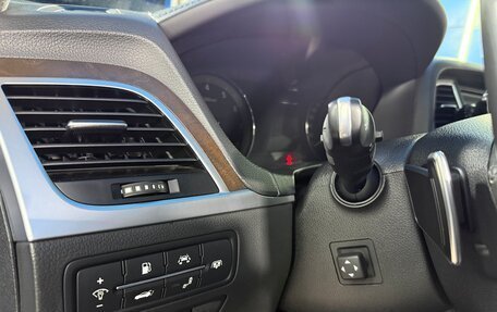 Hyundai Genesis II, 2016 год, 2 400 000 рублей, 14 фотография