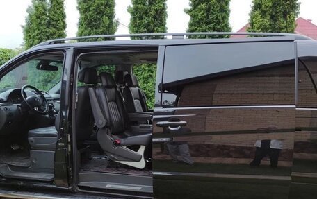 Mercedes-Benz Viano, 2013 год, 1 600 000 рублей, 3 фотография