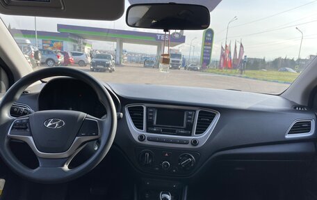 Hyundai Solaris II рестайлинг, 2019 год, 1 400 000 рублей, 6 фотография