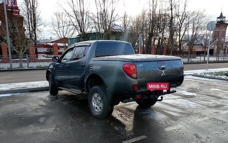 Mitsubishi L200 IV рестайлинг, 2007 год, 950 000 рублей, 2 фотография