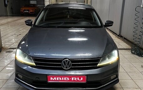 Volkswagen Jetta VI, 2017 год, 1 300 000 рублей, 1 фотография