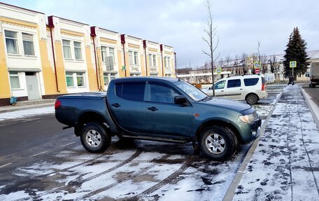 Mitsubishi L200 IV рестайлинг, 2007 год, 950 000 рублей, 7 фотография