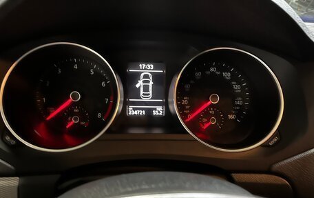 Volkswagen Jetta VI, 2017 год, 1 300 000 рублей, 7 фотография