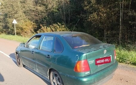 Volkswagen Polo III рестайлинг, 2001 год, 140 000 рублей, 3 фотография