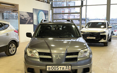 Mitsubishi Outlander III рестайлинг 3, 2006 год, 419 000 рублей, 1 фотография