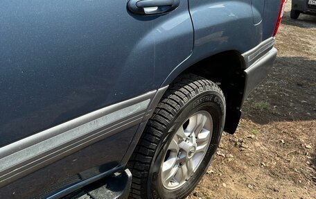 Toyota Land Cruiser 100 рестайлинг 2, 2006 год, 2 000 000 рублей, 6 фотография