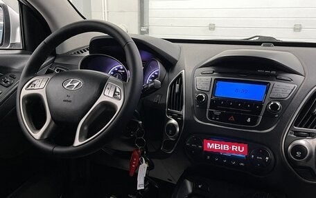 Hyundai ix35 I рестайлинг, 2011 год, 969 000 рублей, 11 фотография