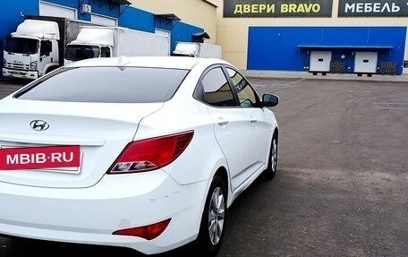 Hyundai Solaris II рестайлинг, 2016 год, 870 000 рублей, 5 фотография