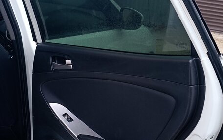 Hyundai Solaris II рестайлинг, 2016 год, 870 000 рублей, 13 фотография