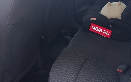 Hyundai Solaris II рестайлинг, 2016 год, 870 000 рублей, 16 фотография