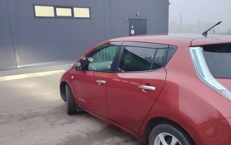 Nissan Leaf I, 2014 год, 850 000 рублей, 7 фотография