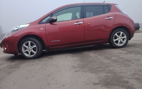 Nissan Leaf I, 2014 год, 850 000 рублей, 4 фотография