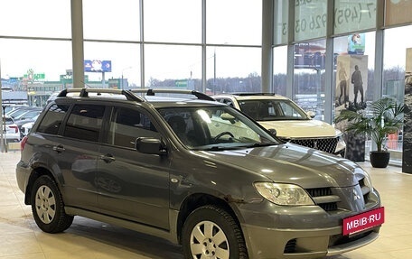 Mitsubishi Outlander III рестайлинг 3, 2006 год, 419 000 рублей, 2 фотография